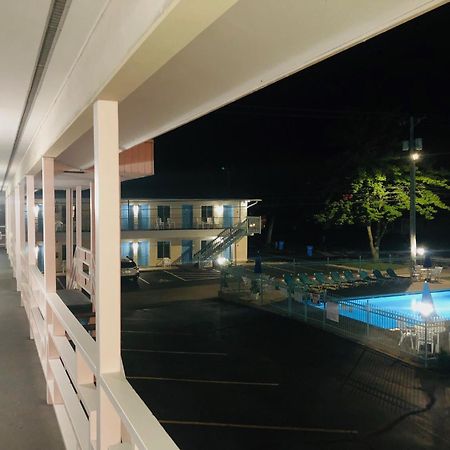 Starlite Motel Wisconsin Dells Eksteriør bilde
