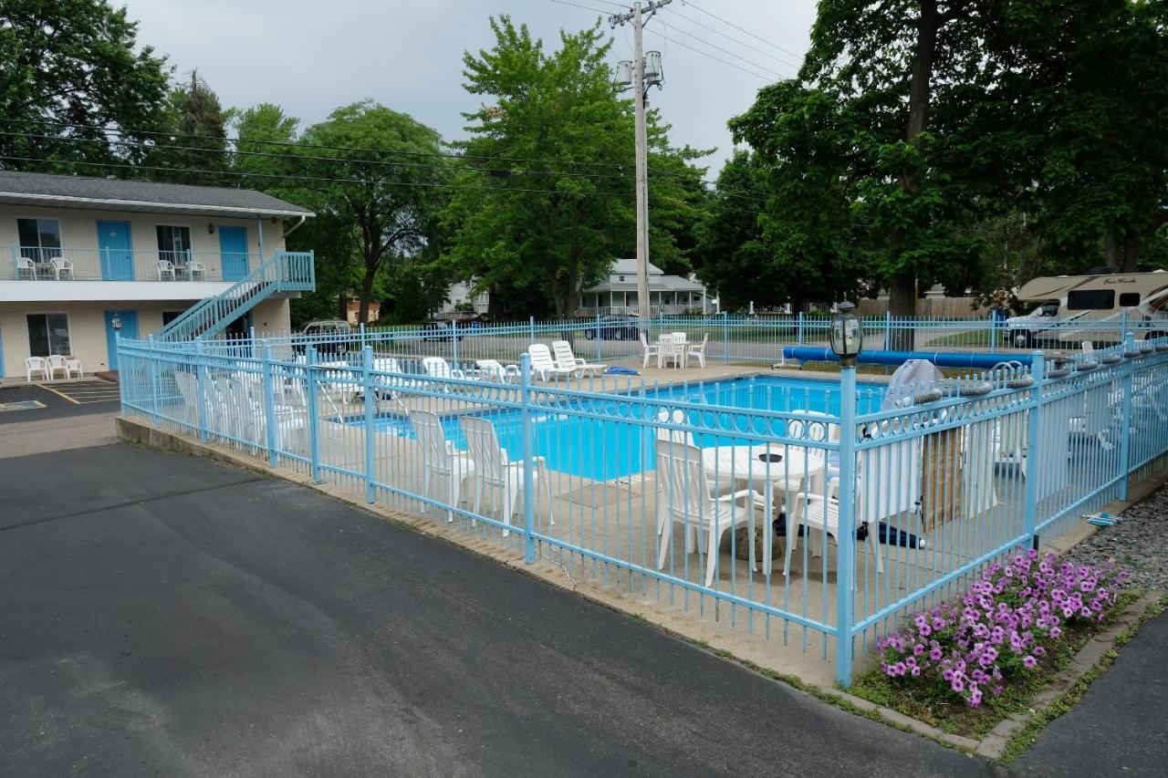 Starlite Motel Wisconsin Dells Eksteriør bilde
